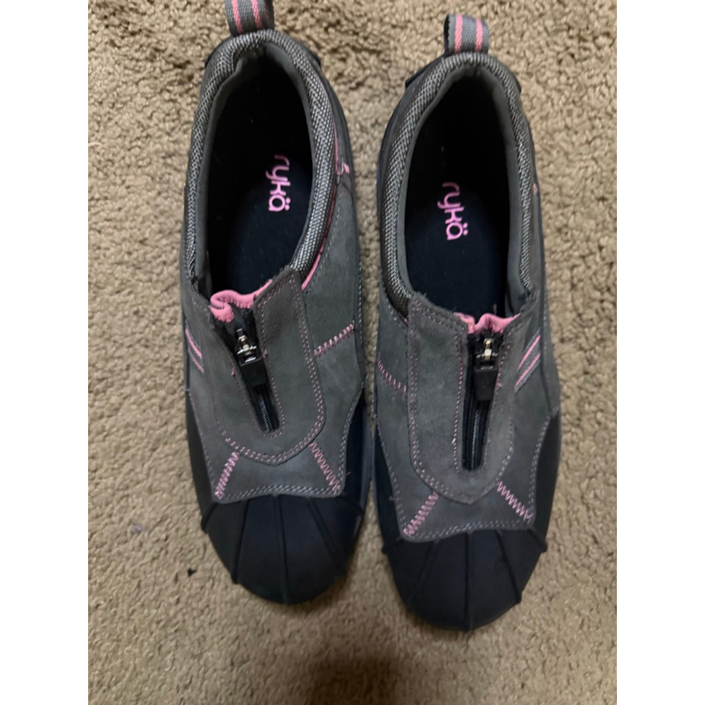 Women's Ryka Winter & Rain Boots Size 10 Gray with Pink Accents - Picture 2 of 7